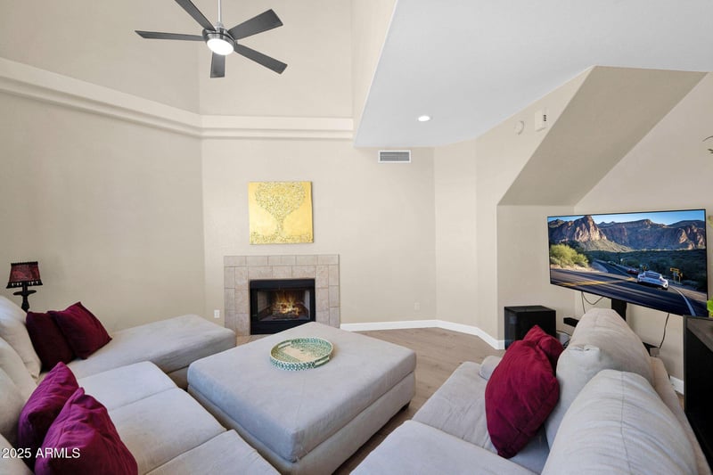 5018 Siesta Dr #3, Phoenix, AZ 85044
