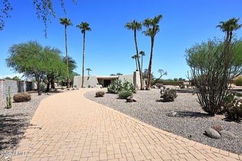 5018 W Creedance Blvd, Glendale, AZ 85310