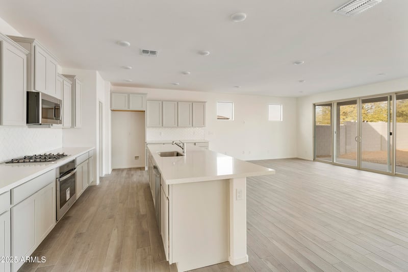 5018 Walatowa St, Laveen, AZ 85339