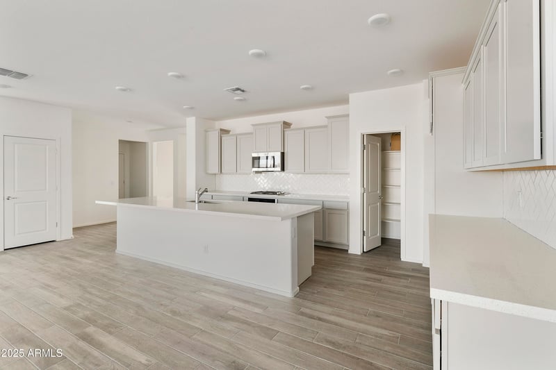 5018 Walatowa St, Laveen, AZ 85339