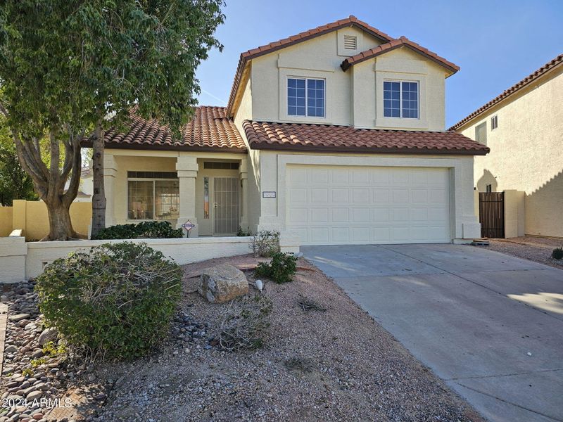 5019 E Vaughn Dr, Phoenix, AZ 85044