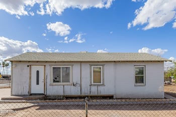 502 Apache St, Phoenix, AZ 85003