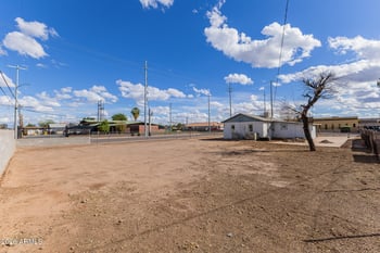 502 Apache St, Phoenix, AZ 85003