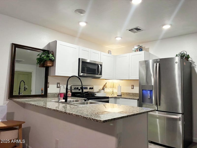 502 Brandeis Dr, Morristown, AZ 85342