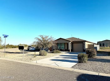 502 Brandeis Dr, Morristown, AZ 85342