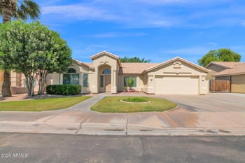 502 Falcon Dr, Gilbert, AZ 85234