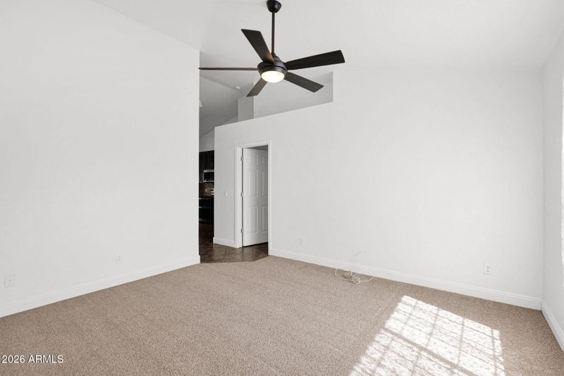 502 N Falcon Dr, Gilbert, AZ 85234
