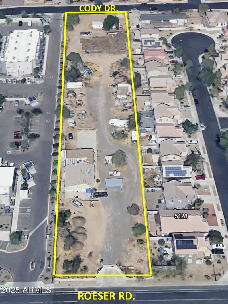 502 Roeser Rd, Phoenix, AZ 85040