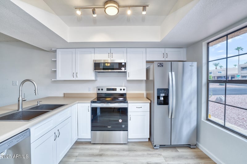 502 Saguaro Way, Mesa, AZ 85208
