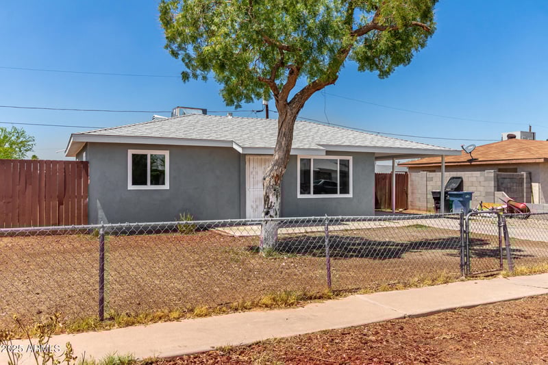 5020 20th Pl, Phoenix, AZ 85040