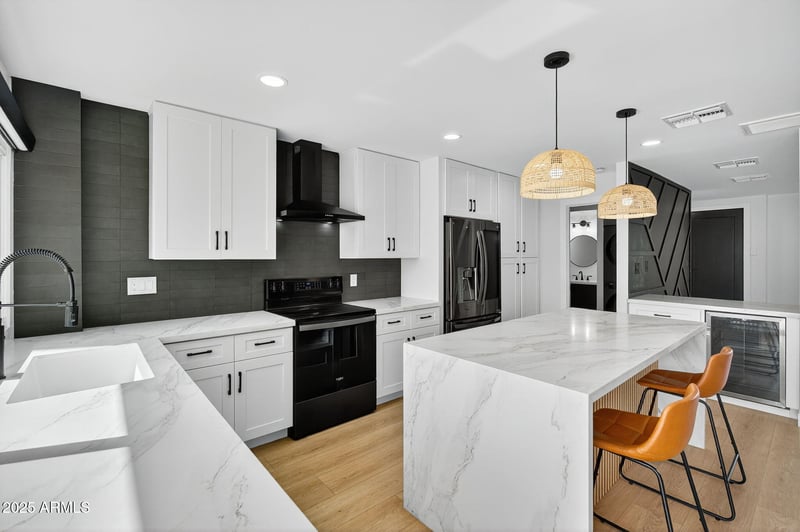 5020 83rd St, Scottsdale, AZ 85250