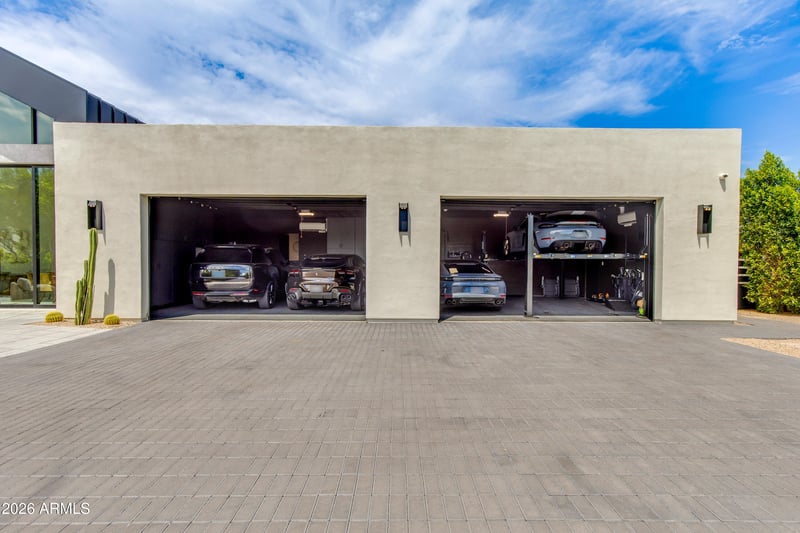5020 Chiquita Ln, Paradise Valley, AZ 85253