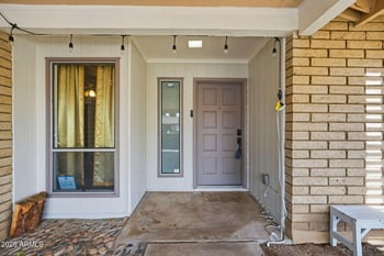 5020 Royal Palm Rd, Glendale, AZ 85302