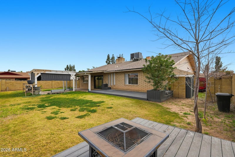 5020 Royal Palm Rd, Glendale, AZ 85302