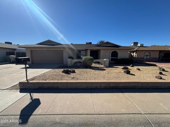 5021 Mercer Ln, Glendale, AZ 85304