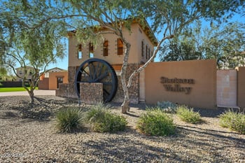 5021 Rowel Rd, Phoenix, AZ 85083