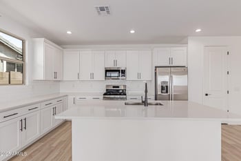 5022 Hardtack Trl, Laveen, AZ 85339