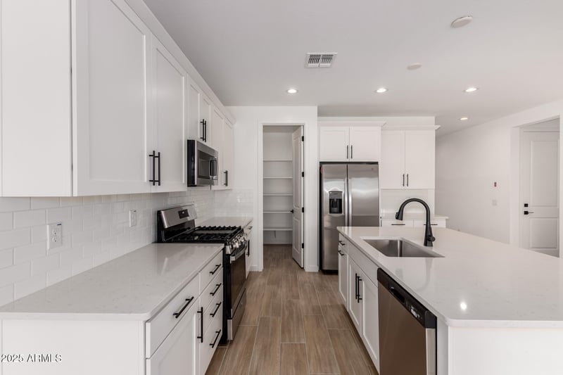 5023 Hardtack Trl, Laveen, AZ 85339