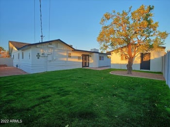 5025 E Windsor Ave, Phoenix, AZ 85008