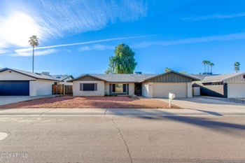 5025 Frier Dr, Glendale, AZ 85301