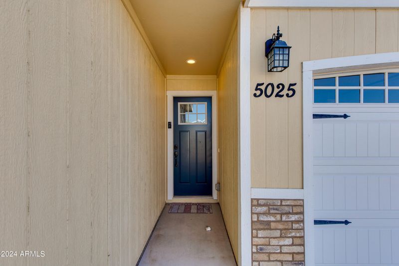 5025 S 11th Pl, Phoenix, AZ 85040