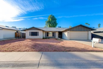 5025 Frier Dr, Glendale, AZ 85301