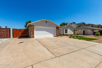 5026 Dallas St, Mesa, AZ 85205