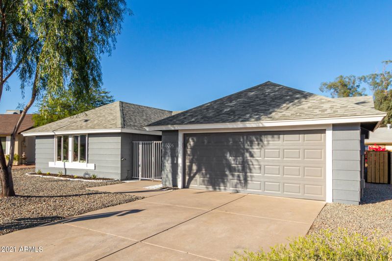 5026 E Morning Star Dr, Phoenix, AZ 85044