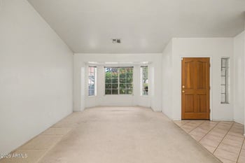 5027 Vaughn Dr, Phoenix, AZ 85044