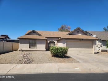 5028 102nd Ave, Glendale, AZ 85307