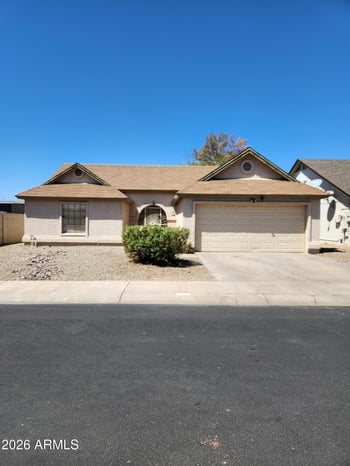 5028 102nd Ave, Glendale, AZ 85307