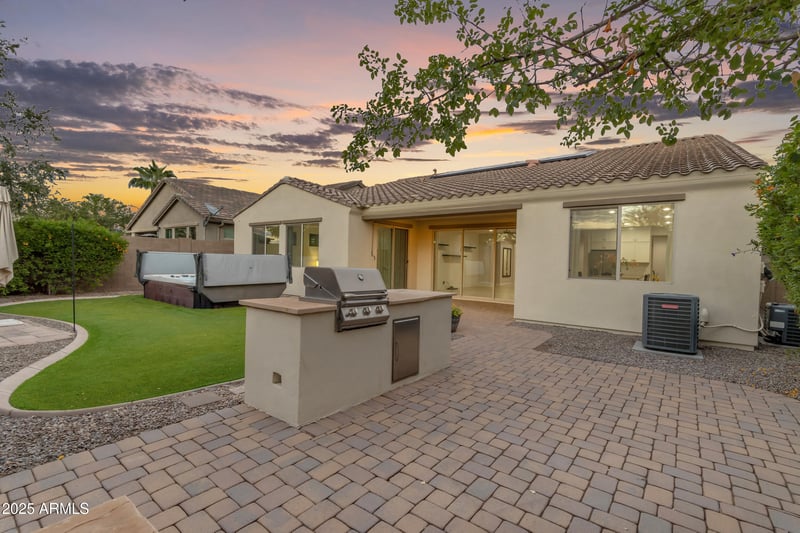 5028 Centric Way, Mesa, AZ 85212