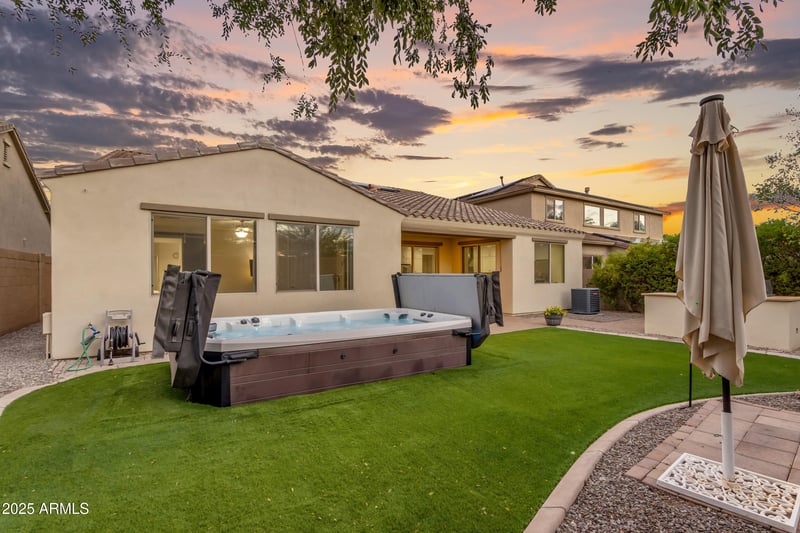 5028 Centric Way, Mesa, AZ 85212