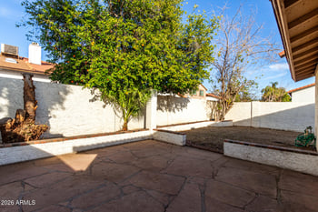 5028 Gelding Dr, Glendale, AZ 85306