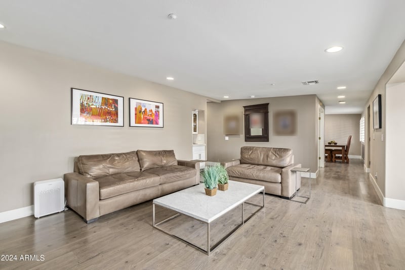 5028 Scottsdale Rd, Paradise Valley, AZ 85253