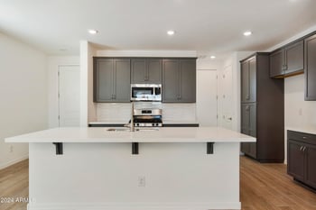 5028 Stray Horse Ln, Laveen, AZ 85339