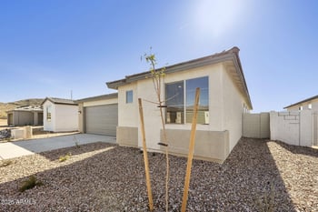 5029 Stray Horse Ln, Laveen, AZ 85339