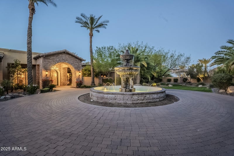 5030 Mockingbird Ln, Paradise Valley, AZ 85253