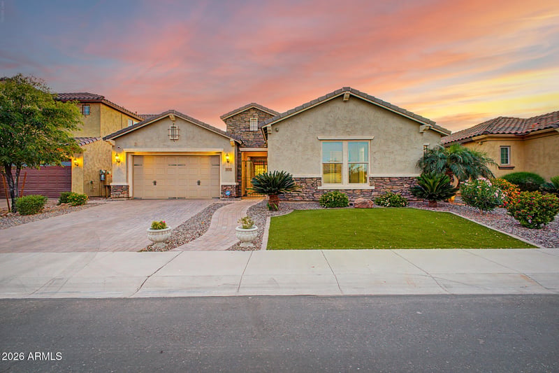 5030 Seton Ave, Gilbert, AZ 85298