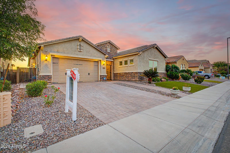 5030 Seton Ave, Gilbert, AZ 85298