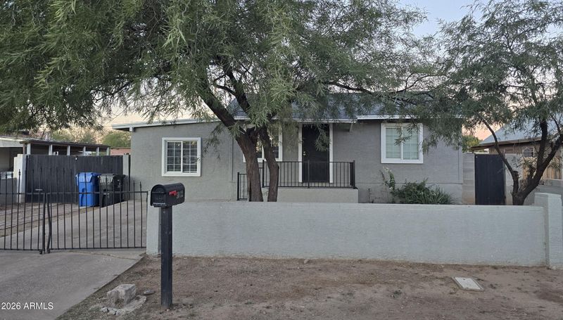 5032 S 35th Dr, Phoenix, AZ 85041