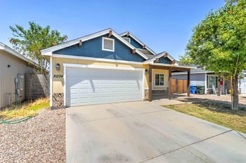 5034 11th Pl, Phoenix, AZ 85040