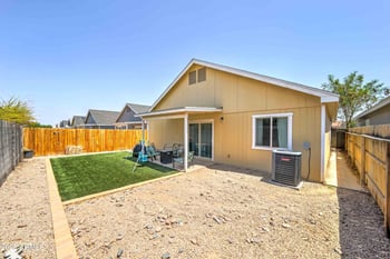 5034 11th Pl, Phoenix, AZ 85040