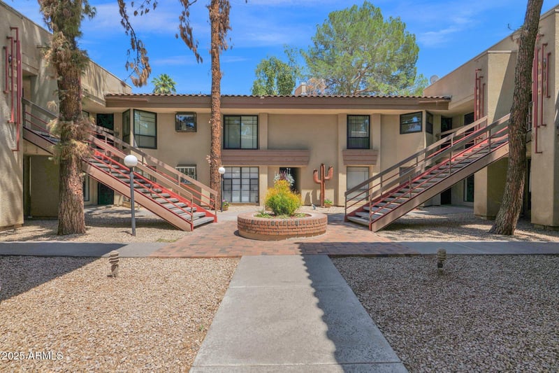 5035 10th Pl #108, Phoenix, AZ 85014