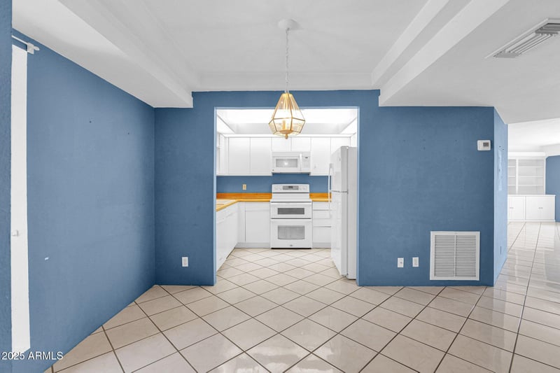 5035 10th Pl #108, Phoenix, AZ 85014