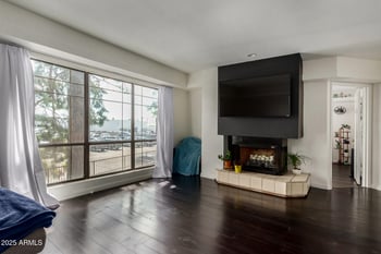5035 10th Pl #204, Phoenix, AZ 85014
