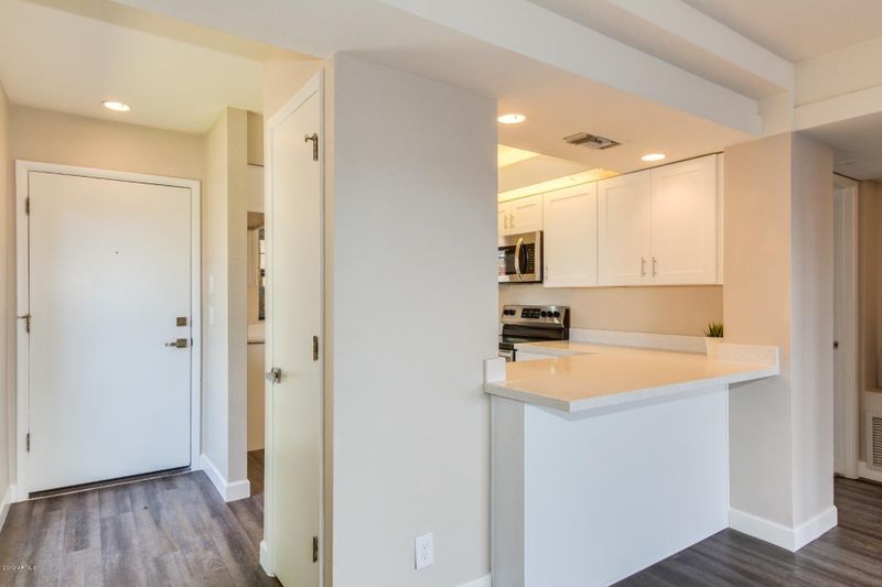 5035 N 10th Pl #101, Phoenix, AZ 85014