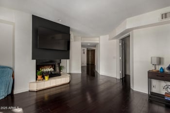 5035 10th Pl #204, Phoenix, AZ 85014
