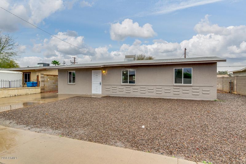 5035 S 37th Dr, Phoenix, AZ 85041
