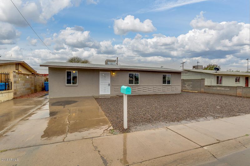 5035 S 37th Dr, Phoenix, AZ 85041